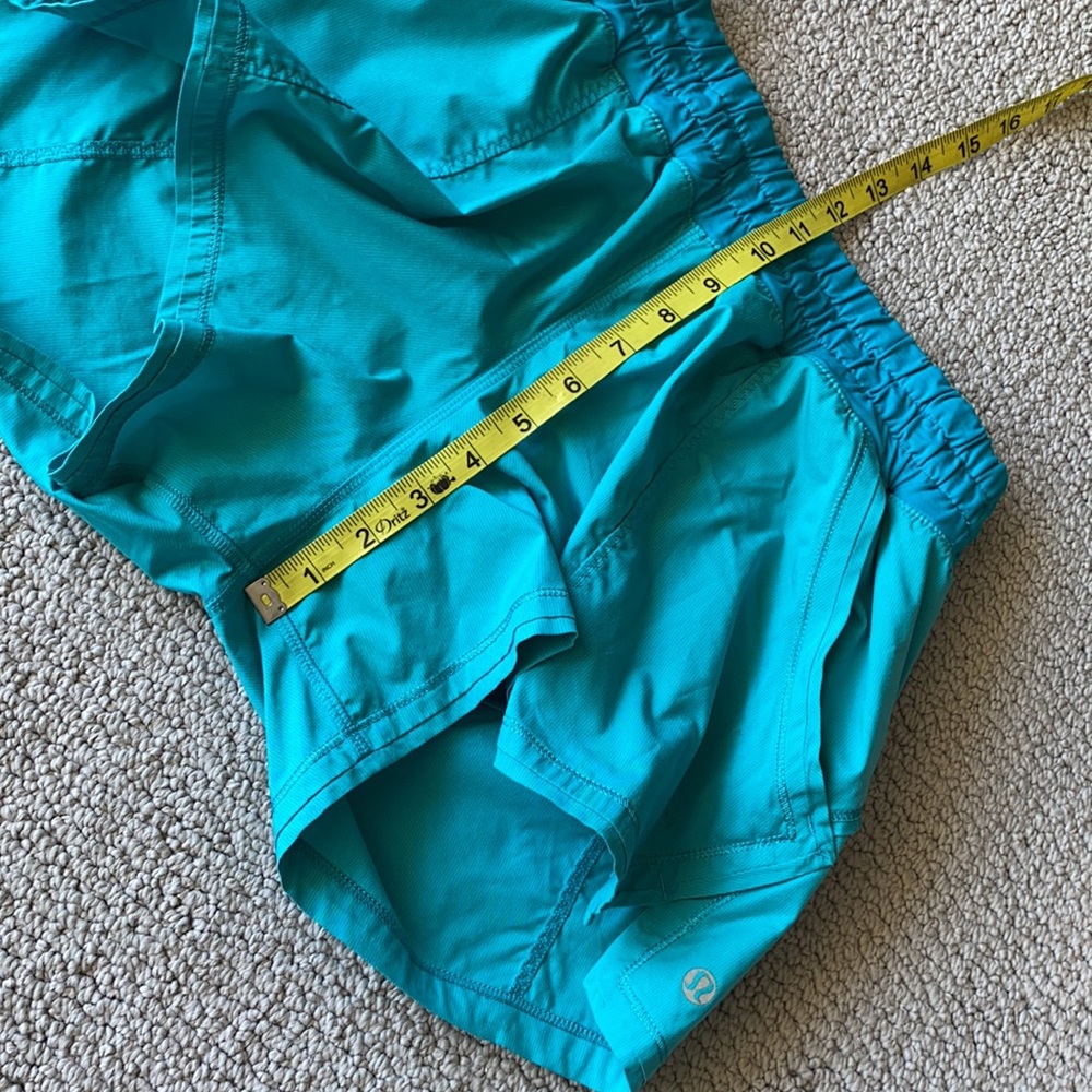 LULULEMON ATHLETIC SHORTS🌺 - Picture 8 of 14